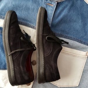 FERRAGAMO wingtip suede sneakers ♠️